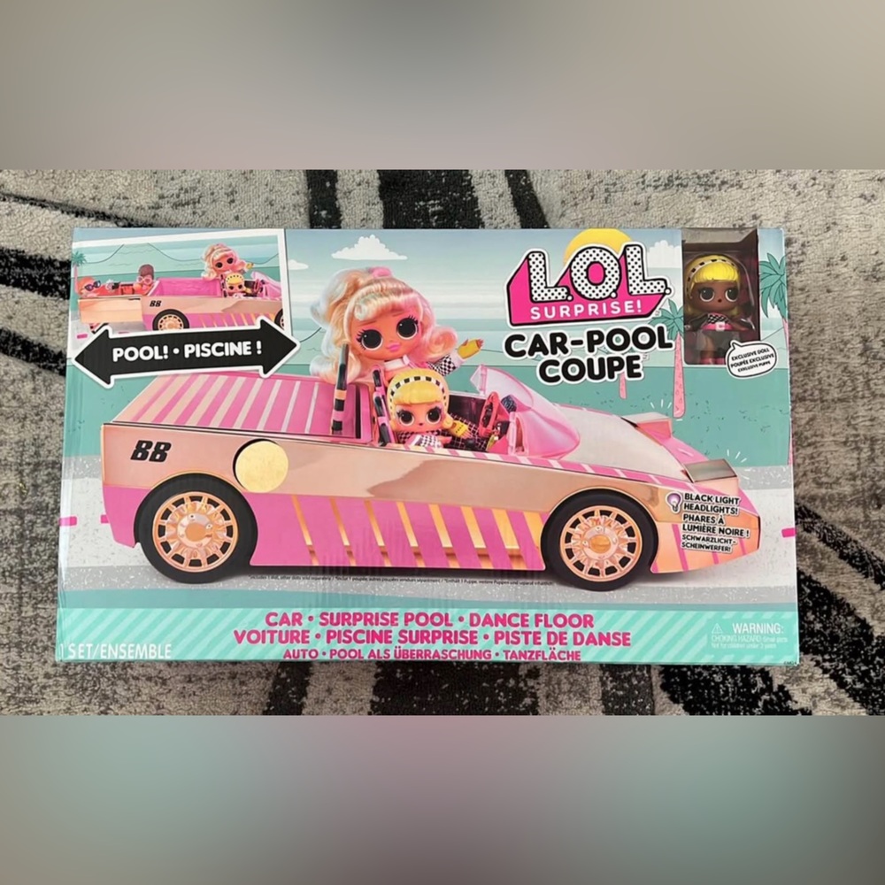 L.O.L. Surprise! Pink and Gold Pool Coupe Play Car